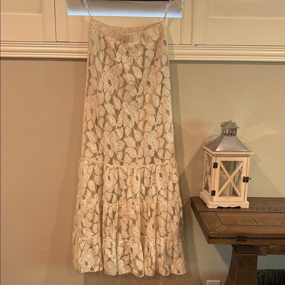 ODYLYNE Dresses & Skirts - Elegant Vintage Floral Lace Maxi Skirt in Cream